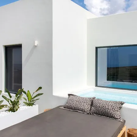 Apartment Rockaine Eclipse Tinos