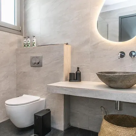 Rockaine Eclipse Apartment Tinos